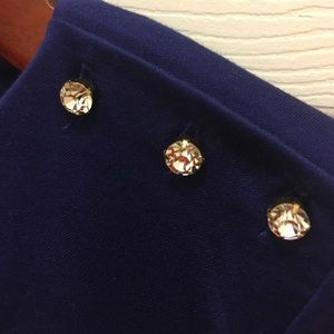 🍃TALBOTS RHINESTONE BUTTONS TOP🍃